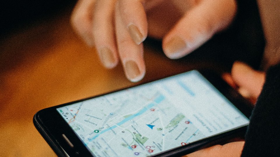 Stop pinning places in chat | TejasView Intelligence